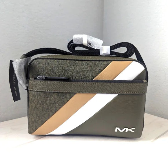 Michael Kors - Crossbody